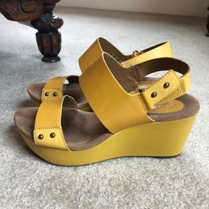 Clark's yellow platform sandals